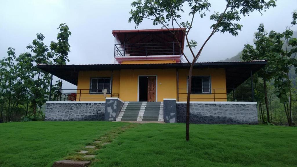 Madhura Farms Карджат Экстерьер фото