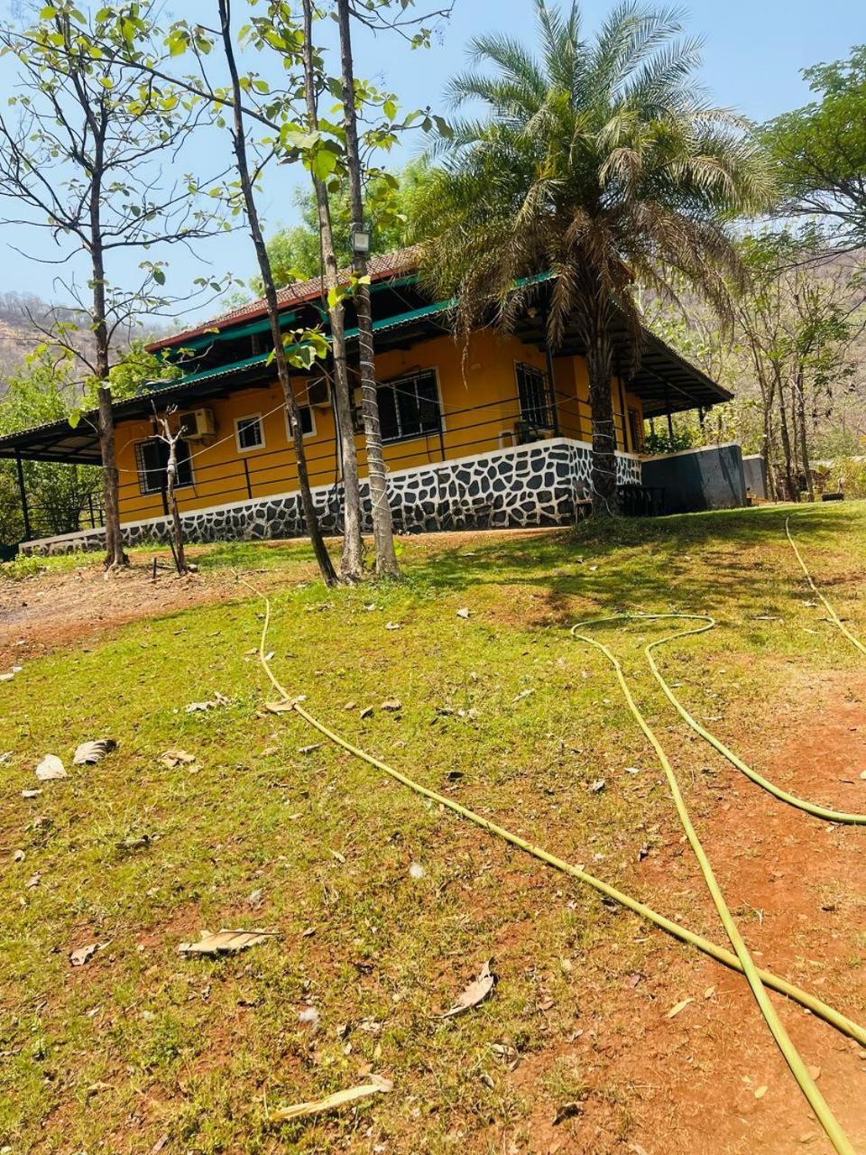 Madhura Farms Карджат Экстерьер фото